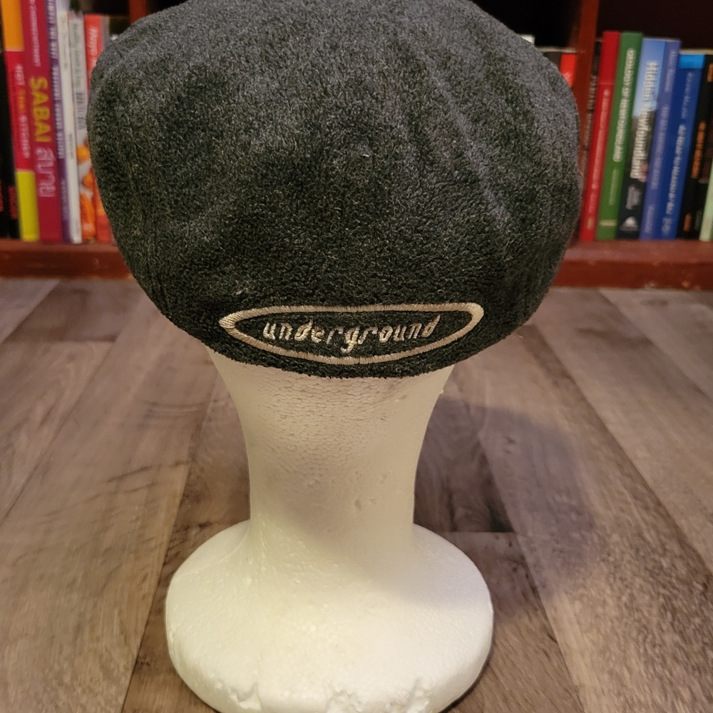 Grey Flat Cap - Picture 4 of 10